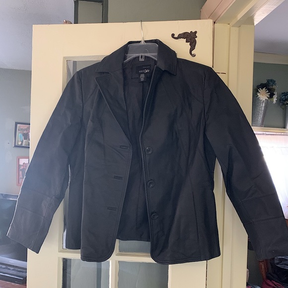 Black Leather Jacket - Picture 1 of 2